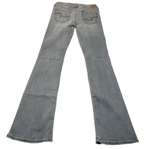 American Eagle 6L six long light wash jeans flare bootcut leg size six long